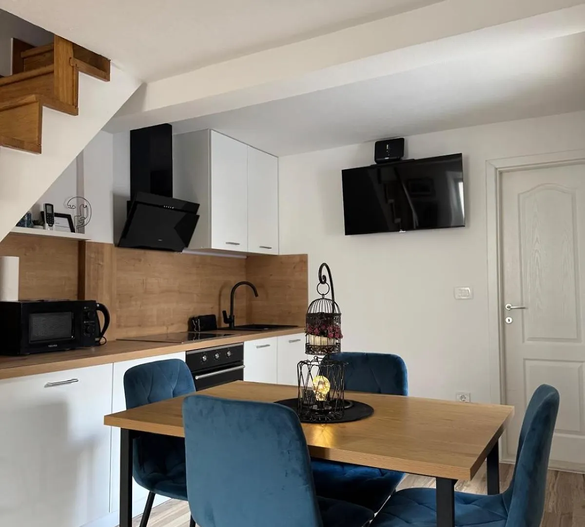 Apartments Bepina Split 0*,