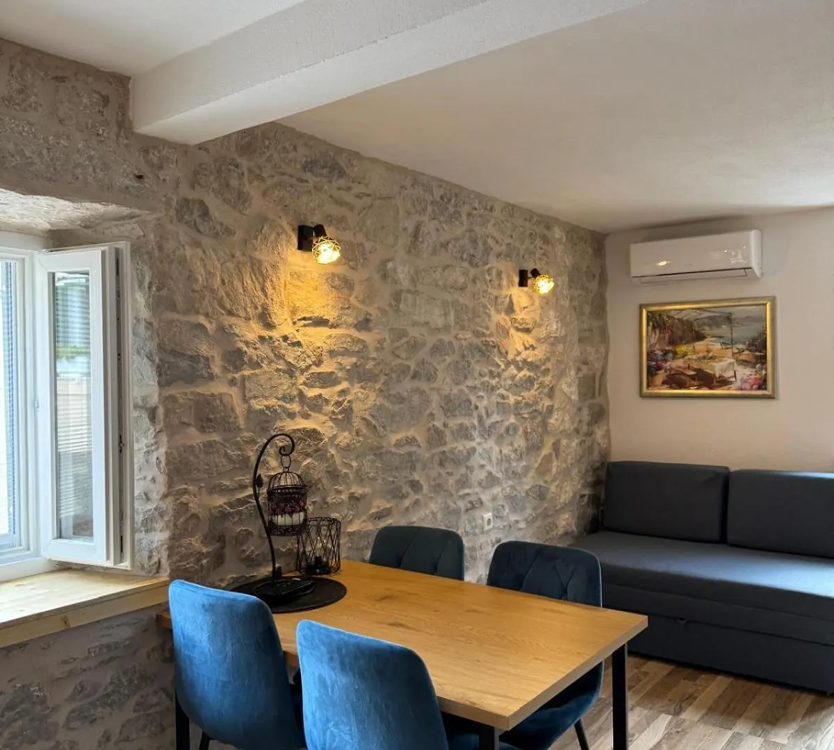Apartments Bepina Split 0*,